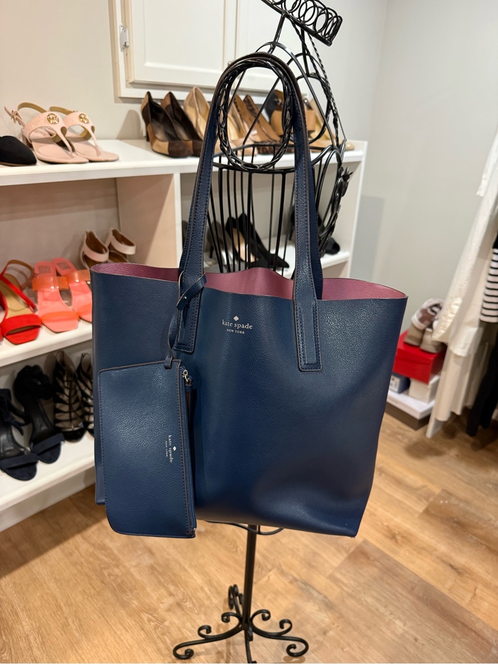 kate spade navy tote with pink interior and matching pouch